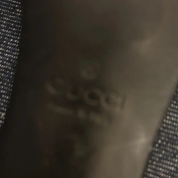 Gucci Women's Black and Tan Heels - Picture 6 of 7